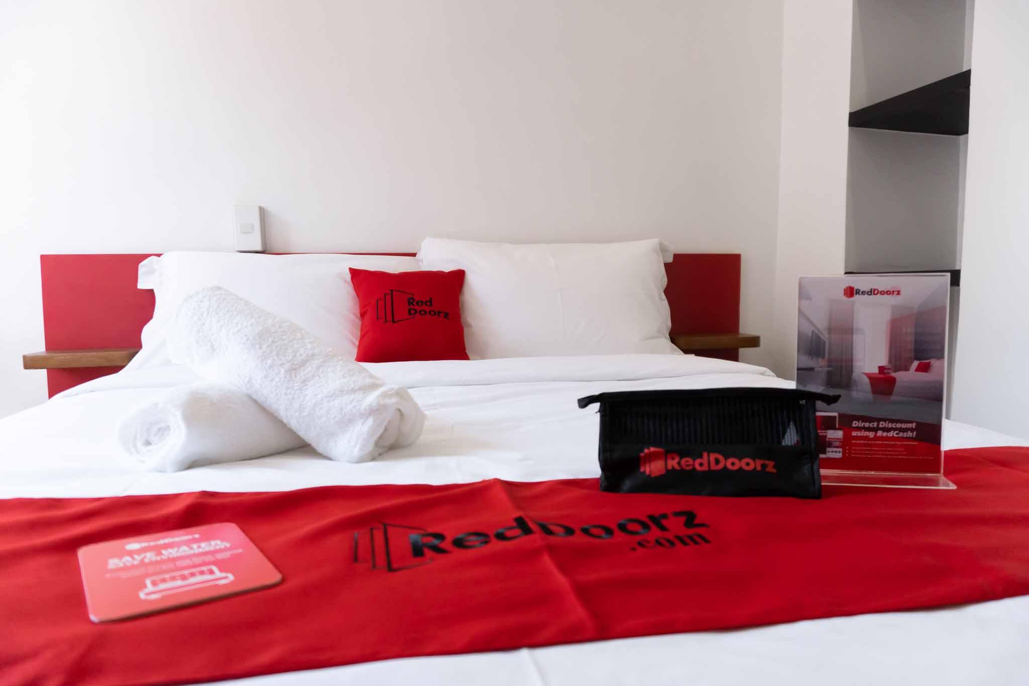 Reddoorz Plus At Mm Hotel Las Pinas Former Reddoorz Plus Near Bamboo Organ Exteriér fotografie