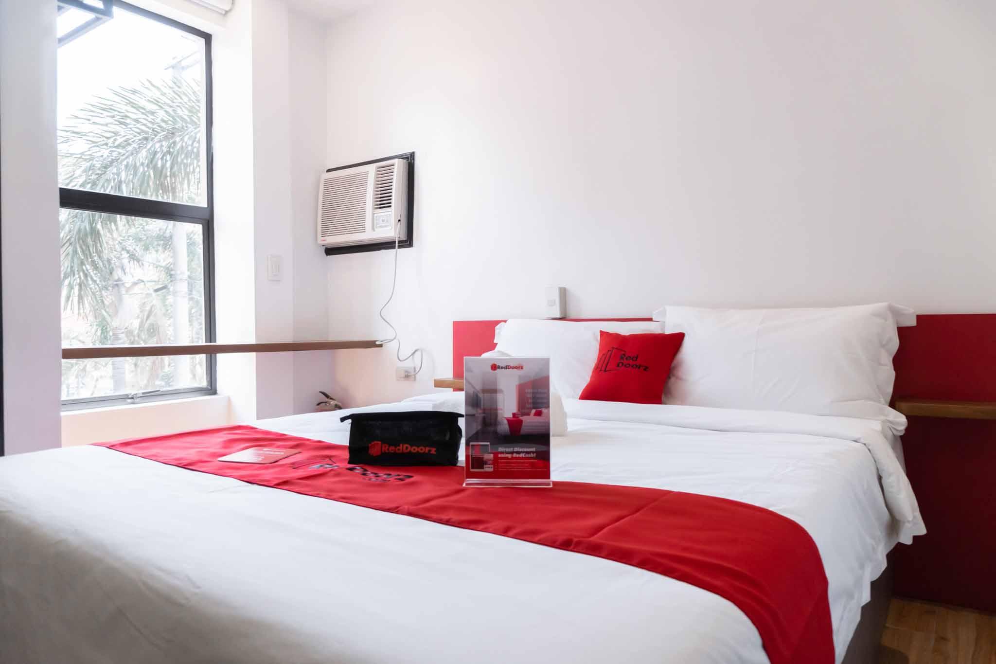 Reddoorz Plus At Mm Hotel Las Pinas Former Reddoorz Plus Near Bamboo Organ Exteriér fotografie