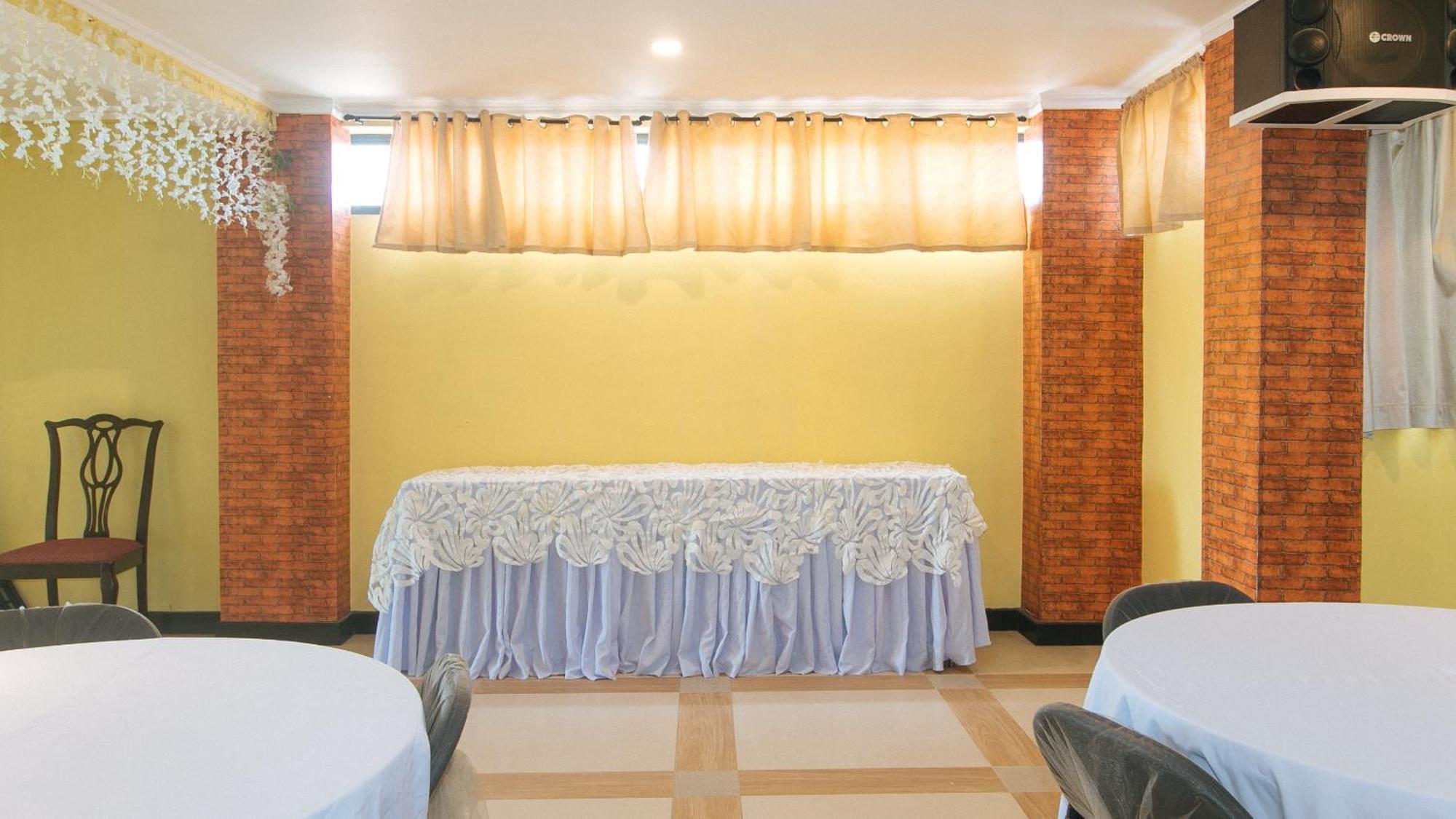 Reddoorz Plus At Mm Hotel Las Pinas Former Reddoorz Plus Near Bamboo Organ Exteriér fotografie