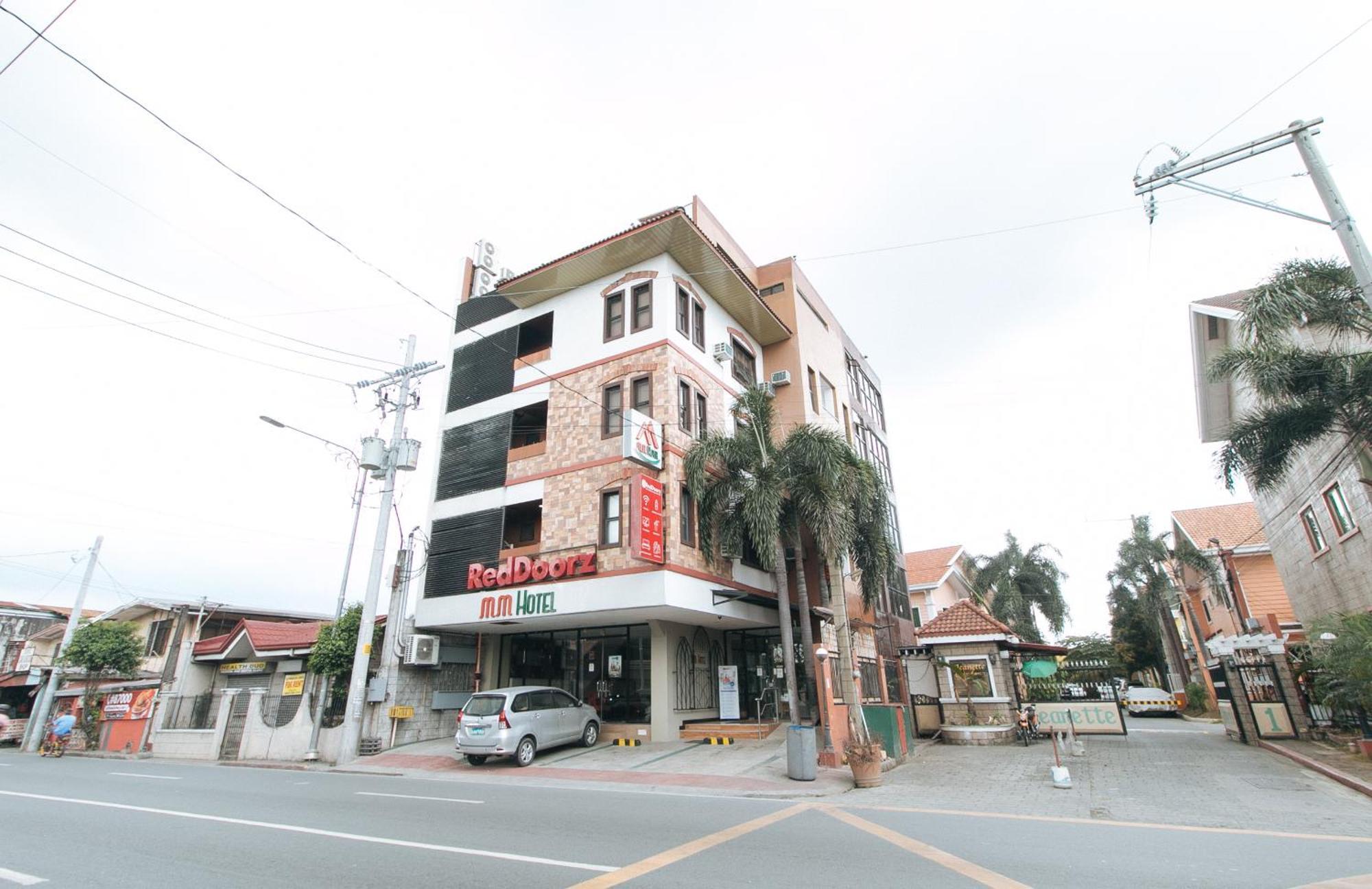 Reddoorz Plus At Mm Hotel Las Pinas Former Reddoorz Plus Near Bamboo Organ Exteriér fotografie